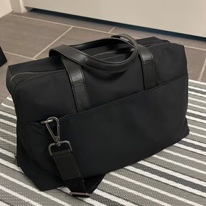 New version - AWAY The everywhere bag